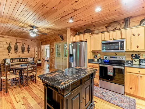 250 Fairway Drive Lake Toxaway NC 28747