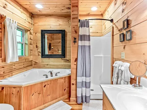 250 Fairway Drive Lake Toxaway NC 28747
