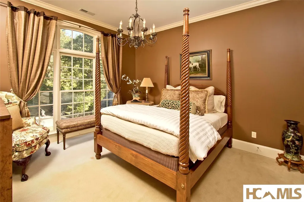 1356 Blue Valley Road Highlands NC 28741
