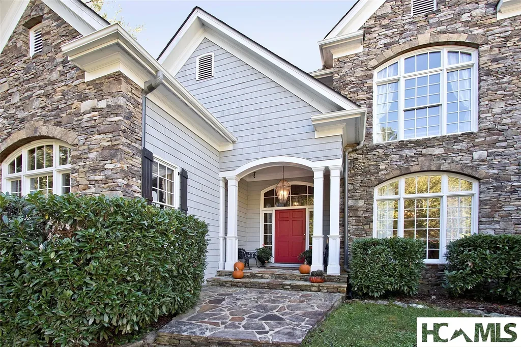 1356 Blue Valley Road Highlands NC 28741