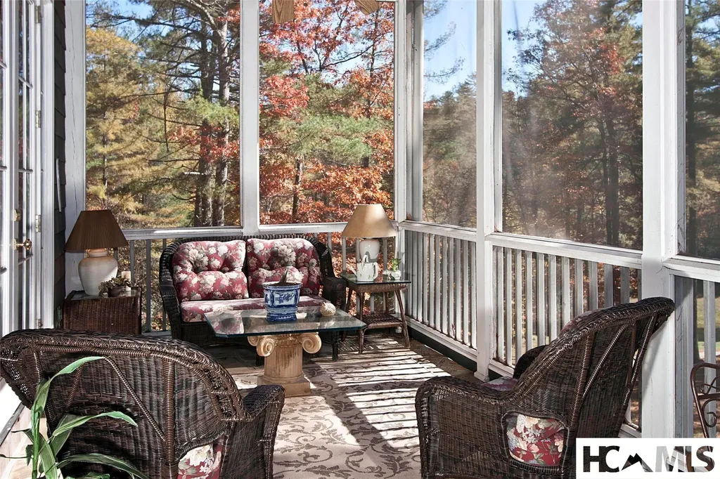 1356 Blue Valley Road Highlands NC 28741