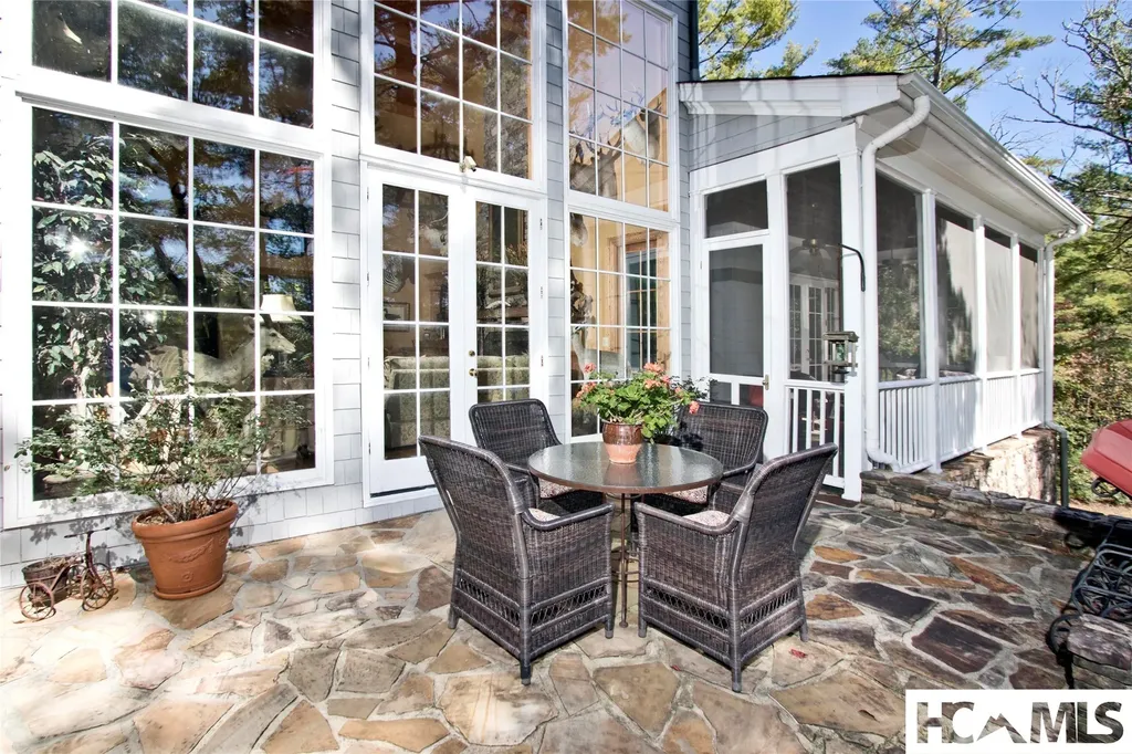 1356 Blue Valley Road Highlands NC 28741