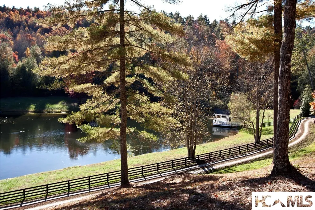 1356 Blue Valley Road Highlands NC 28741