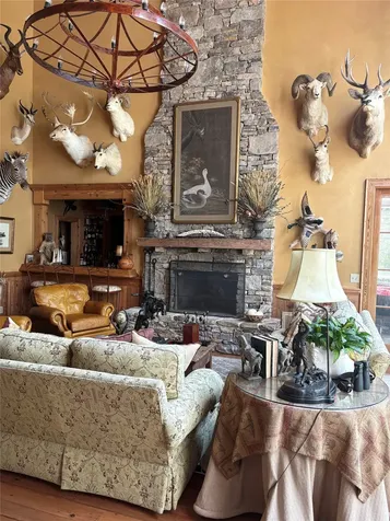 1356 Blue Valley Road Highlands NC 28741