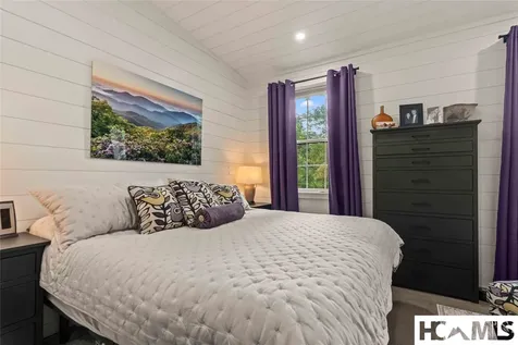 61 Moonstone Loop Highlands NC 28741
