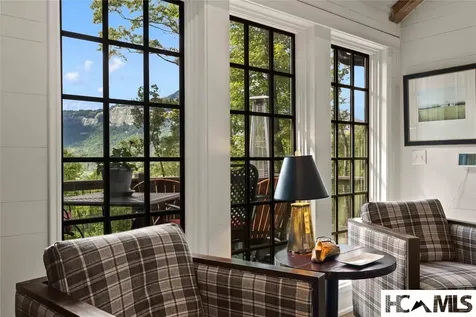 61 Moonstone Loop Highlands NC 28741