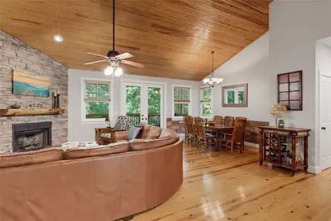 112 Boulder Creek Lane Tuckasegee NC 28783