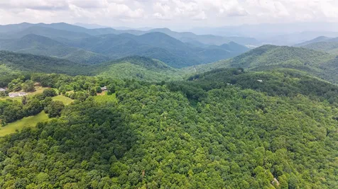 27 Cullowhee Forest Road Cullowhee NC 28723