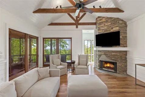 826 Highlands Cove Drive Highlands NC 28741