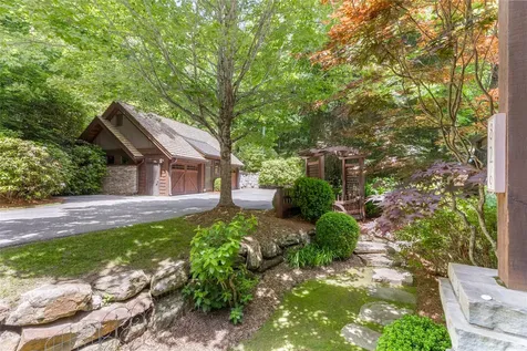 826 Highlands Cove Drive Highlands NC 28741