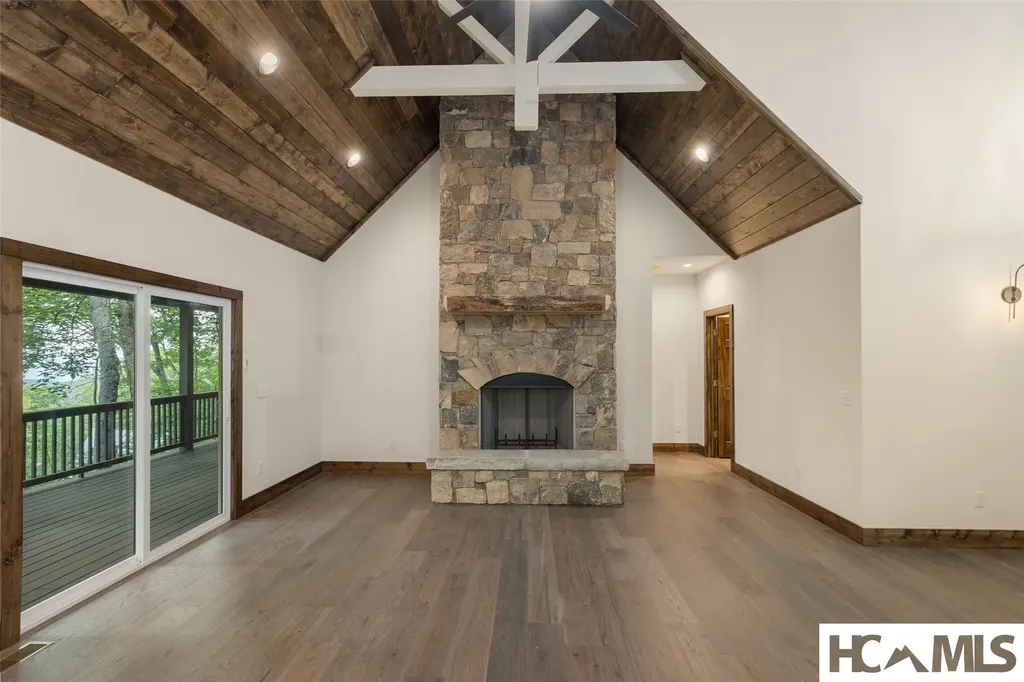1542 Shirley Pressley Road Glenville NC 28736