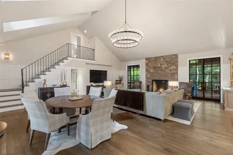 120 Split Rail Row Highlands NC 28741