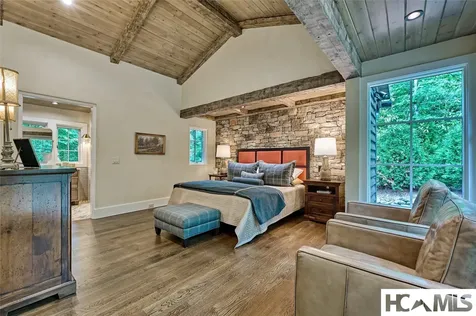 120 Split Rail Row Highlands NC 28741