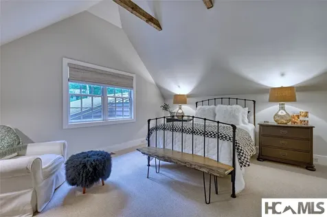 120 Split Rail Row Highlands NC 28741