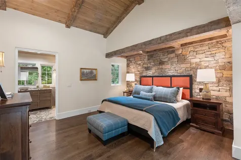 120 Split Rail Row Highlands NC 28741