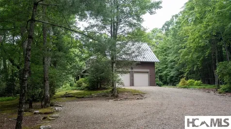 120 Split Rail Row Highlands NC 28741