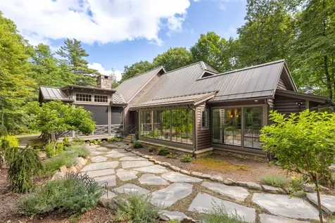 120 Split Rail Row Highlands NC 28741