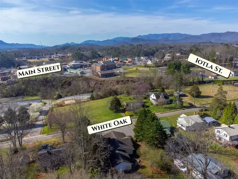 Franklin NC 28734