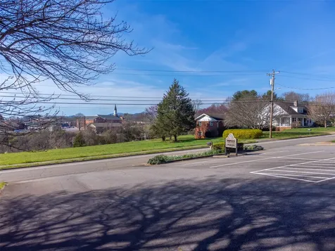 Franklin NC 28734