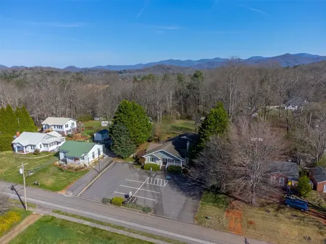 Franklin NC 28734