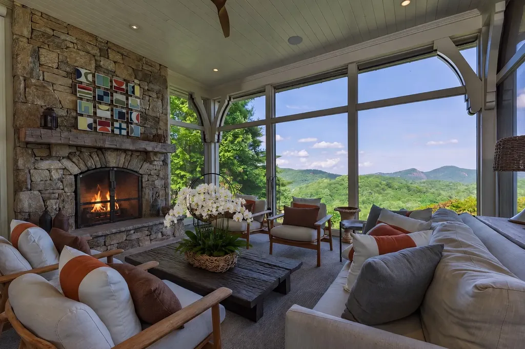 296 Greenfield Drive Cashiers NC 28717