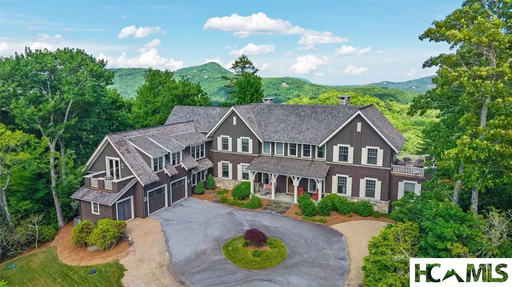 296 Greenfield Drive Cashiers NC 28717