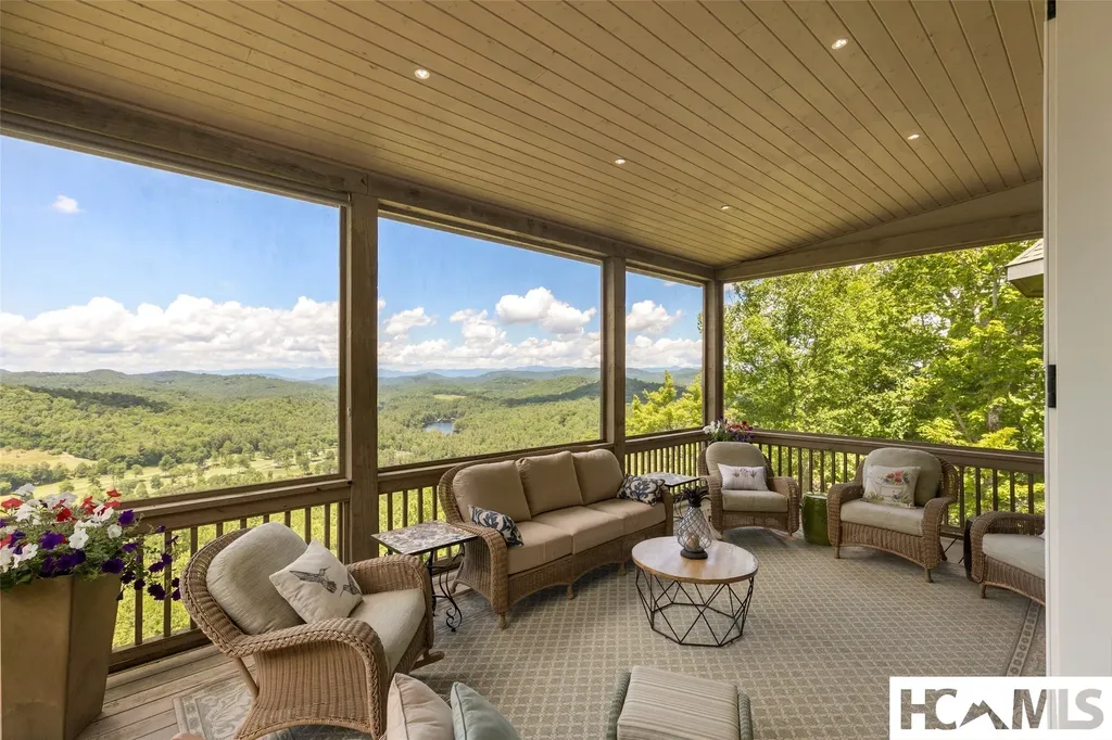 112 Willowbrook Court Highlands NC 28741