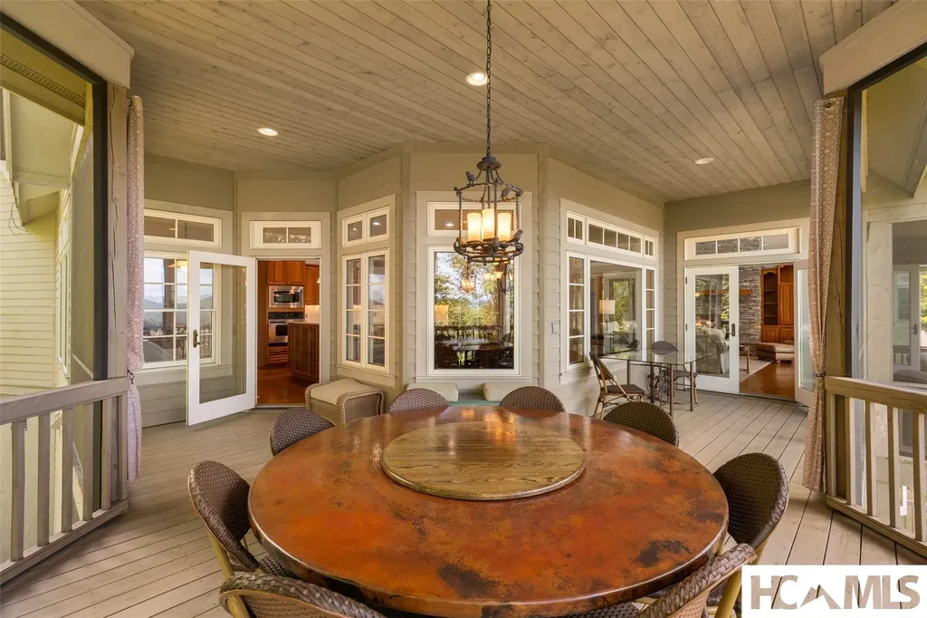 112 Willowbrook Court Highlands NC 28741