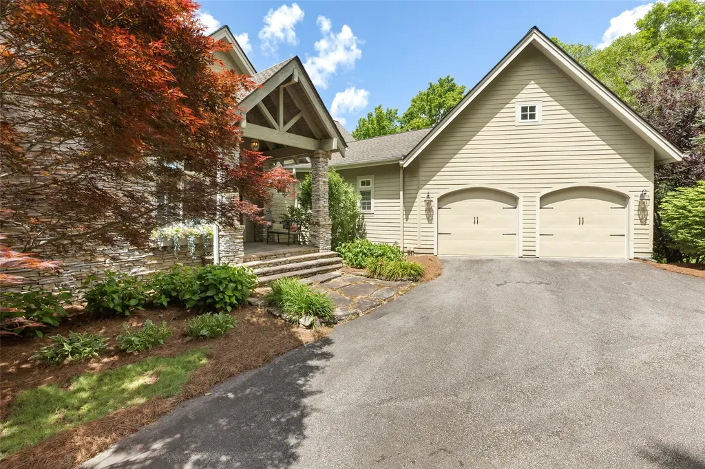 112 Willowbrook Court Highlands NC 28741