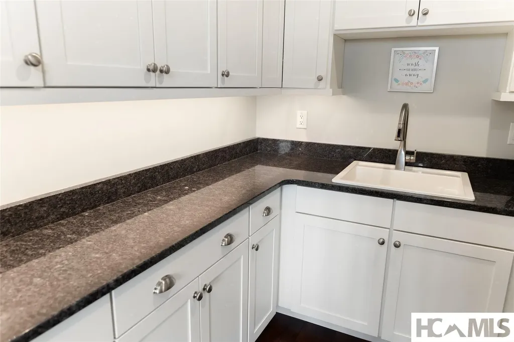 86 Indigo Bunting Court Tuckasegee NC 28783