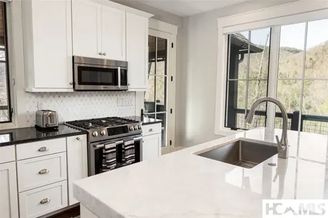 86 Indigo Bunting Court Tuckasegee NC 28783