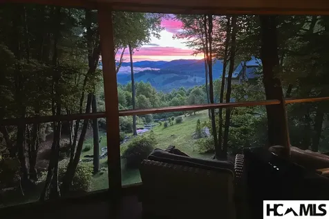 59 Ridges Loop Cullowhee NC 28723