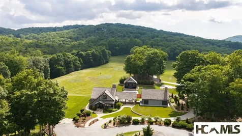1582 New Settlers Way Glenville NC 28736