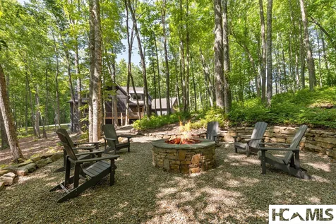 1582 New Settlers Way Glenville NC 28736