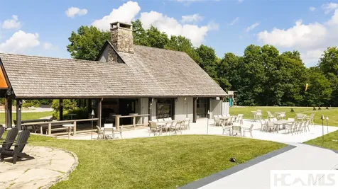 1582 New Settlers Way Glenville NC 28736