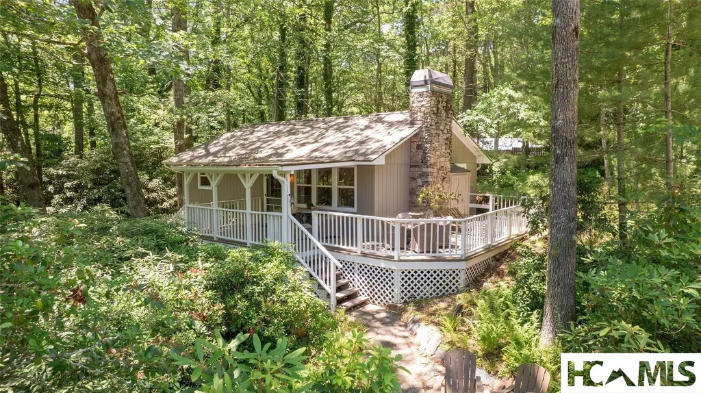 92 Hicks Road Highlands NC 28741