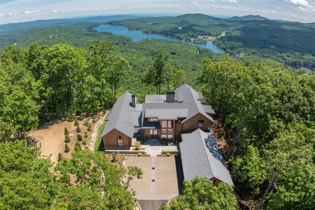 140 Panther Summit Drive Lake Toxaway NC 28747