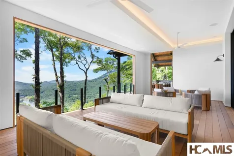 140 Panther Summit Drive Lake Toxaway NC 28747