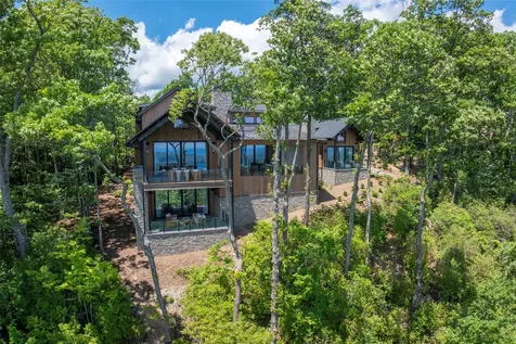 140 Panther Summit Drive Lake Toxaway NC 28747