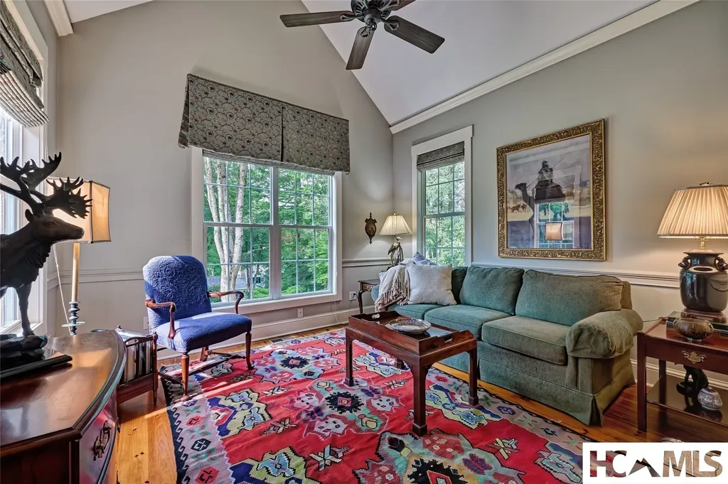 540 Chestnut Street Highlands NC 28741