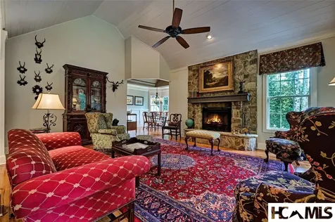 540 Chestnut Street Highlands NC 28741