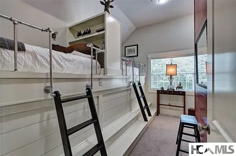 540 Chestnut Street Highlands NC 28741