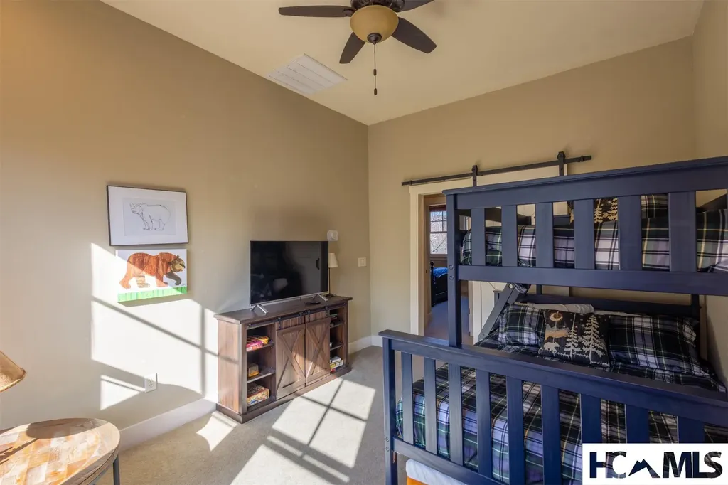 110 Saddle Notch Lane Tuckasegee NC 28783