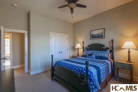 110 Saddle Notch Lane Tuckasegee NC 28783