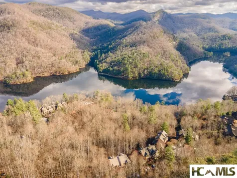 110 Saddle Notch Lane Tuckasegee NC 28783