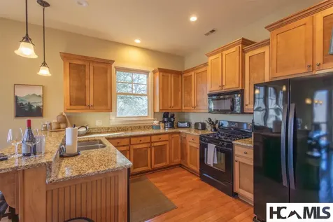 110 Saddle Notch Lane Tuckasegee NC 28783