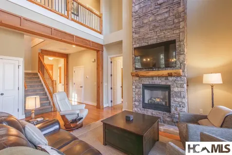 110 Saddle Notch Lane Tuckasegee NC 28783