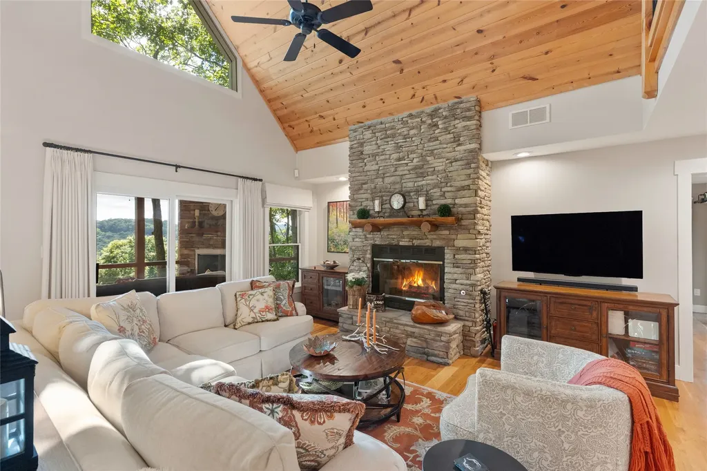 41 Birch Creek Trail Cashiers NC 28717