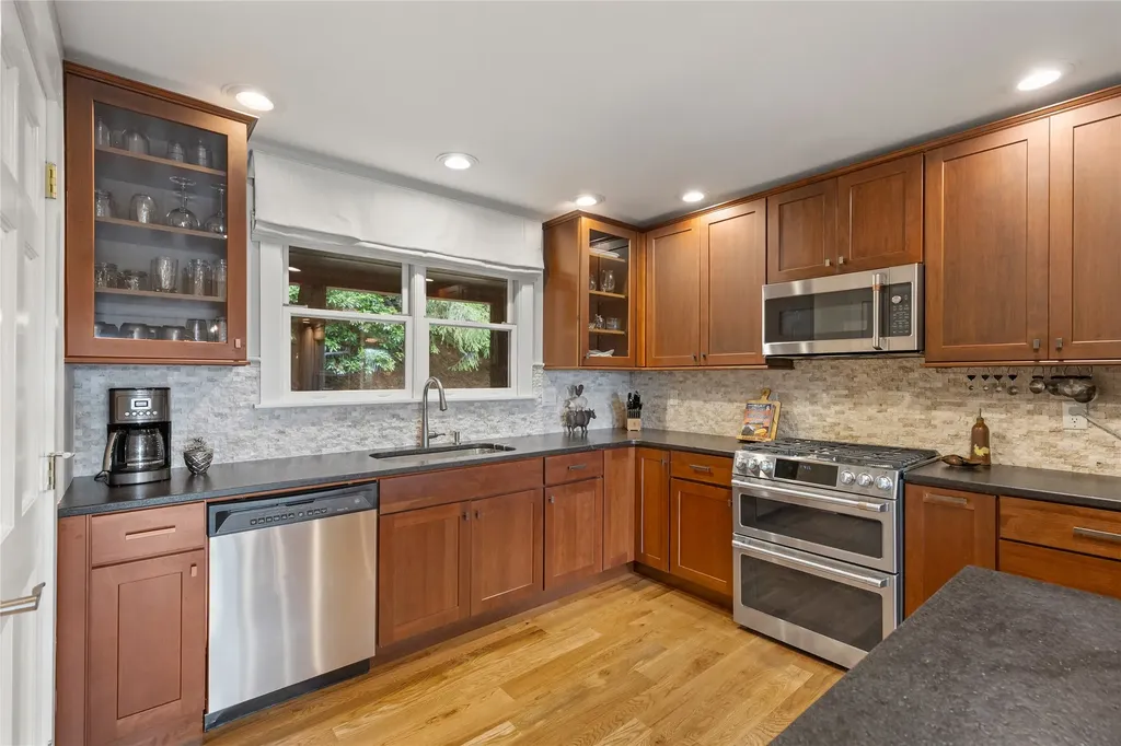 41 Birch Creek Trail Cashiers NC 28717