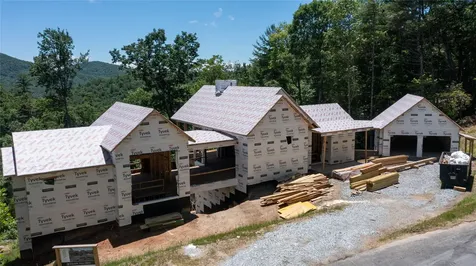 Cashiers NC 28717